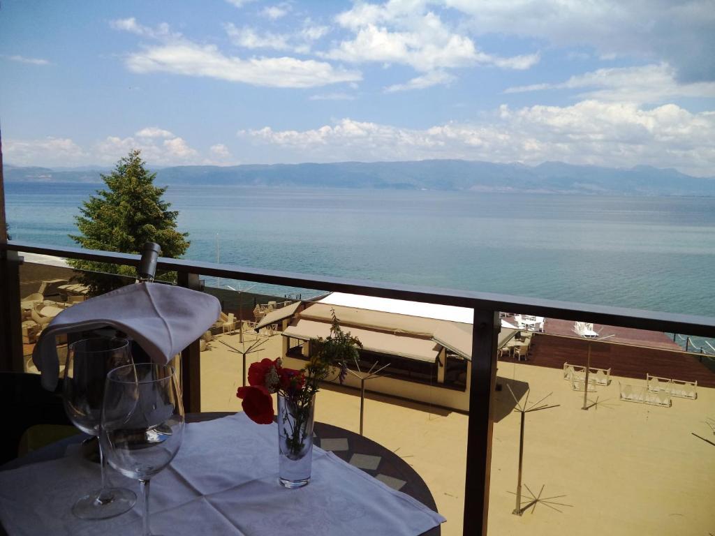 Park Lakeside Ohrid Hotel Exterior photo